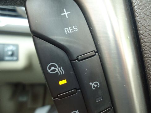 Used 2015 GMC Acadia Denali AWD/4WD image 21