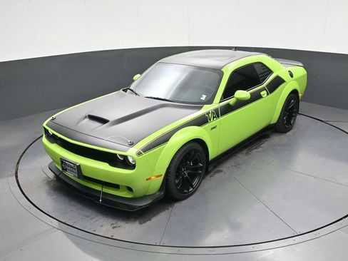 Used 2023 Dodge Challenger R/T Scat Pack RWD image 29