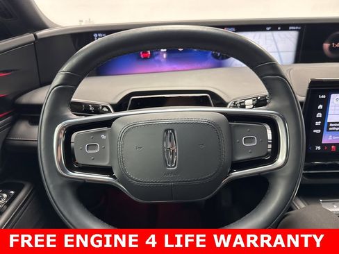 Used 2024 Lincoln Nautilus Reserve w/ Equipment Group 202A image 14