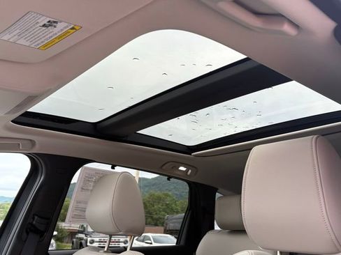 Used 2025 MAZDA CX-90 Plug-In Hybrid w/Premium Sport image 26