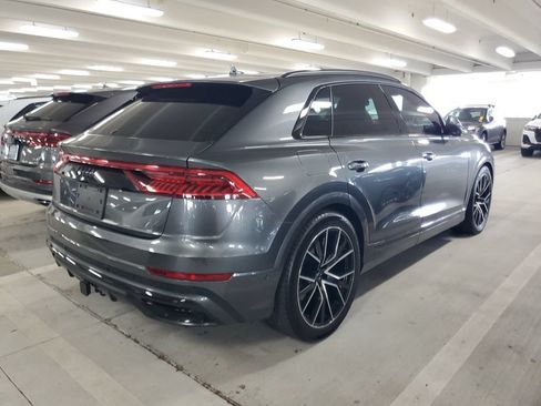 Used 2021 Audi Q8 Prestige w/ Prestige Package AWD/4WD image 4