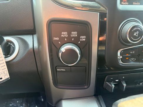 Used 2013 RAM 1500 Sport w/ Sport Premium Group AWD/4WD image 19