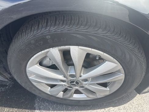 Used 2019 Mercedes-Benz C 300 Sedan image 9