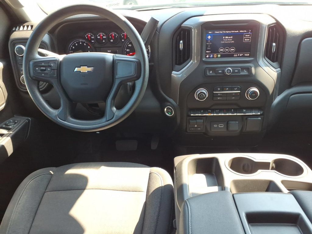 Used 2024 Chevrolet Silverado 2500 Custom w/ Custom Value Package AWD/4WD image 17