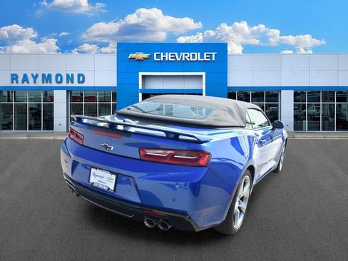 Used 2016 Chevrolet Camaro SS RWD image 3