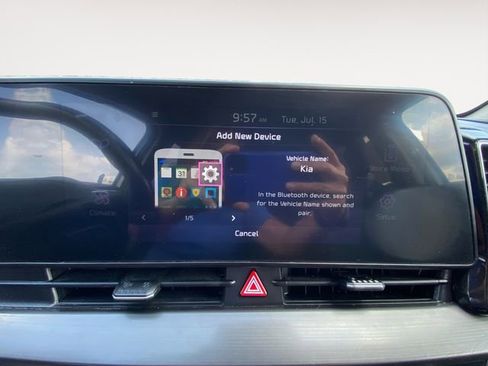 Used 2023 Kia Sportage EX image 24