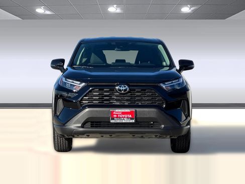 New 2025 Toyota RAV4 LE image 5