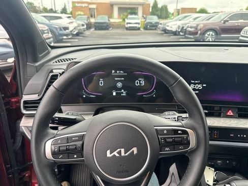 Certified 2025 Kia Sportage X-Line AWD/4WD image 22