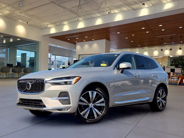 Certified 2023 Volvo XC60 B5 Ultimate FWD image 9