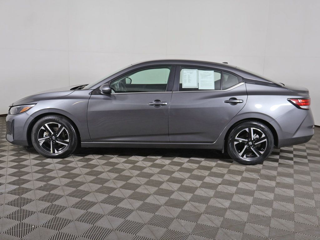 Used 2025 Nissan Sentra SV FWD image 15