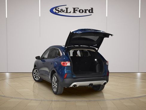 Used 2020 Ford Escape SEL image 5