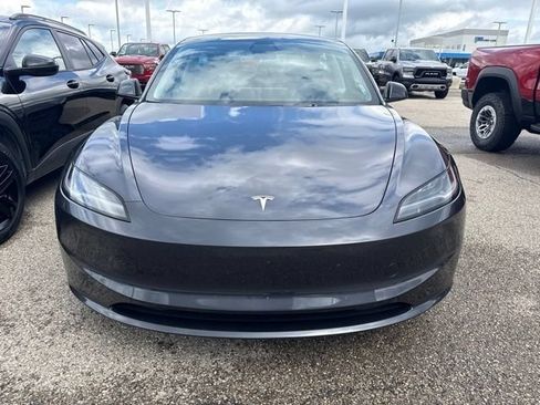 Used 2025 Tesla Model 3 RWD image 11