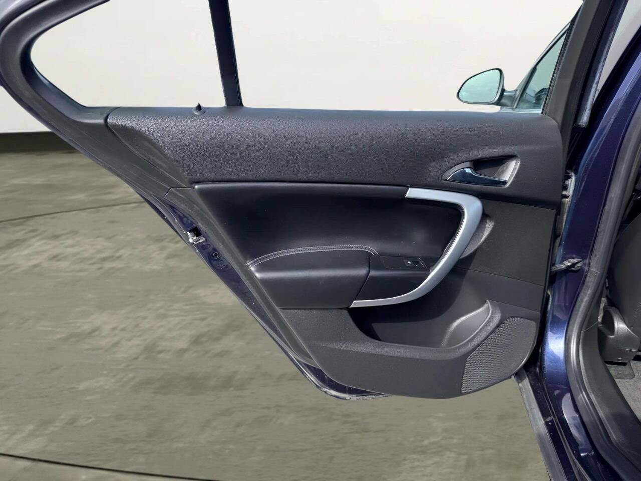 Used 2015 Buick Regal FWD image 21