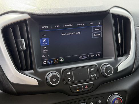 Used 2023 GMC Terrain SLT w/ Elevation Edition image 18