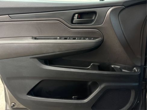 Used 2021 Honda Odyssey EX image 25