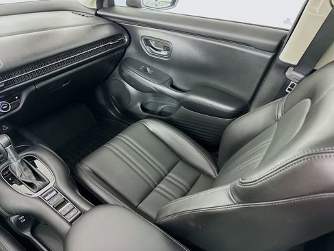 Used 2025 Honda HR-V EX-L image 24