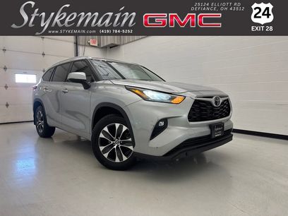 Used 2021 Toyota Highlander XLE