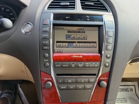 Used 2011 Lexus ES 350 FWD image 22