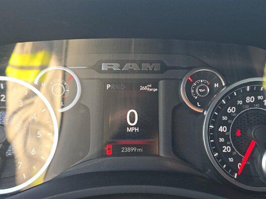 Used 2025 RAM 2500 Big Horn AWD/4WD image 18