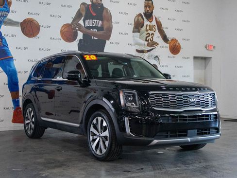 Used 2020 Kia Telluride EX w/ EX Premium Package FWD image 20