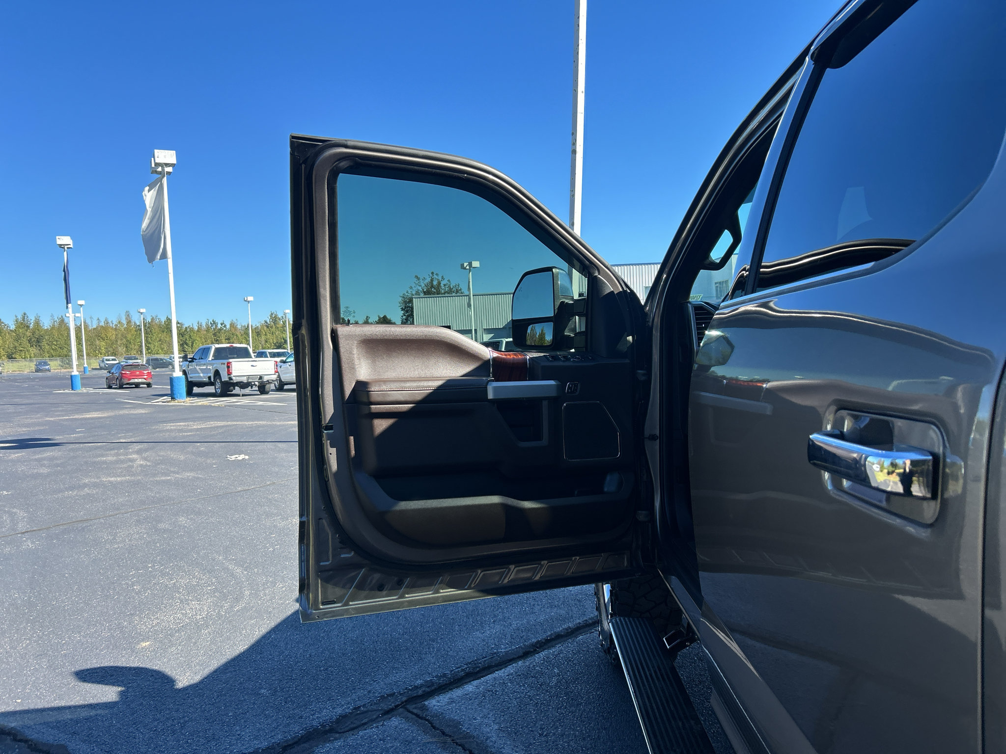 Used 2019 Ford F250 King Ranch w/ King Ranch Ultimate Package AWD/4WD image 21