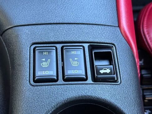 Used 2025 Nissan Z Performance w/ Floor Mat Package RWD image 31