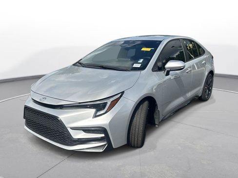 Certified 2025 Toyota Corolla SE FWD image 2