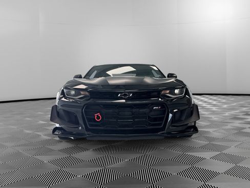 Used 2018 Chevrolet Camaro ZL1 RWD image 3
