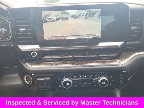 Used 2022 GMC Sierra 1500 Elevation w/ X31 Off-Road Package AWD/4WD image 2