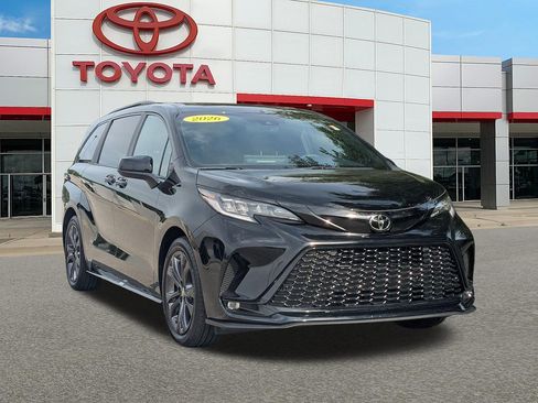 Certified 2026 Toyota Sienna XSE FWD image 1