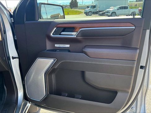 Used 2023 GMC Sierra 1500 Denali w/ Denali Reserve Package AWD/4WD image 25