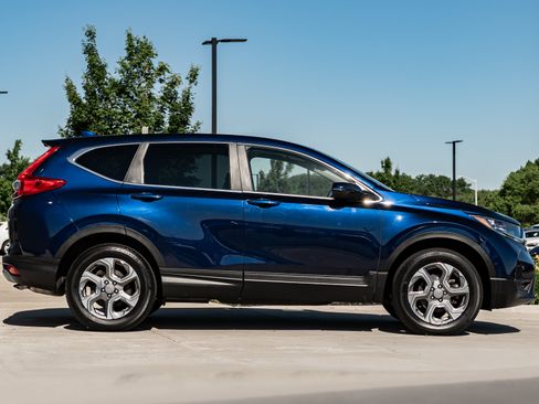 Used 2017 Honda CR-V EX-L image 3