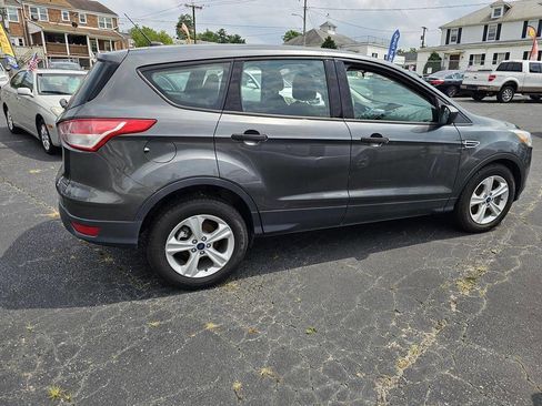 Used 2016 Ford Escape S image 3