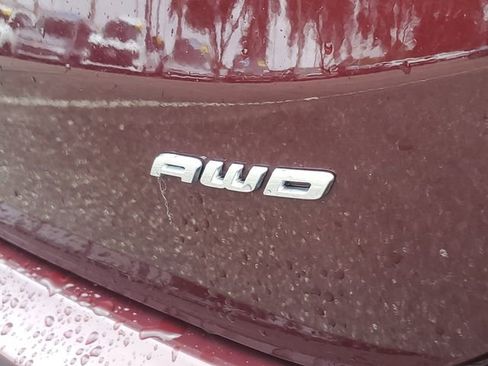 Used 2024 Ford Edge Titanium image 7