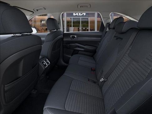New 2026 Kia Sorento LX FWD image 18