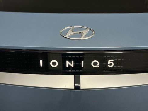 Used 2024 Hyundai Ioniq 5 SEL image 12