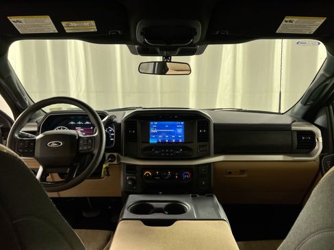 Used 2023 Ford F150 XLT image 17
