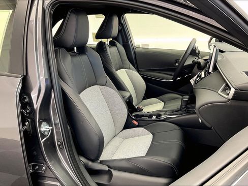 New 2026 Toyota Corolla XSE image 9