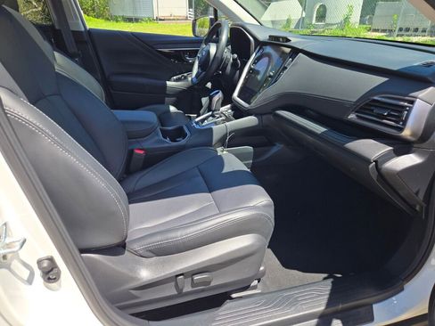 Used 2024 Subaru Outback Limited AWD/4WD image 7