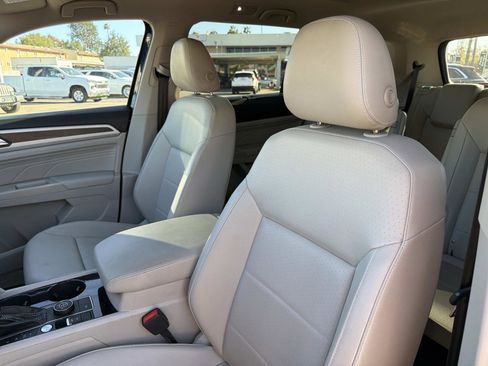 Used 2022 Volkswagen Atlas SE w/ Panoramic Sunroof Package image 22