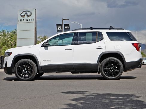 Used 2023 GMC Acadia SLE w/ Driver Convenience Package FWD image 6