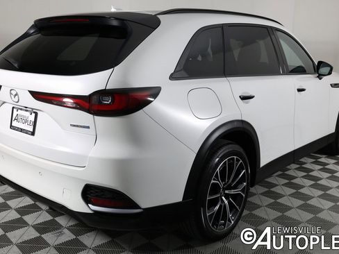 Used 2025 MAZDA CX-70 Plug-In Hybrid w/ Premium Pkg image 5