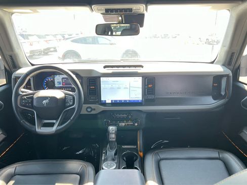 Certified 2022 Ford Bronco Badlands AWD/4WD image 24