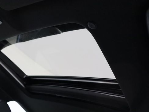 Used 2022 Honda Accord Sport image 15