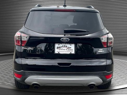 Used 2018 Ford Escape SE AWD/4WD image 5