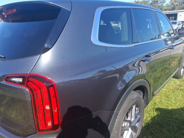 Used 2024 Kia Telluride LX FWD image 18
