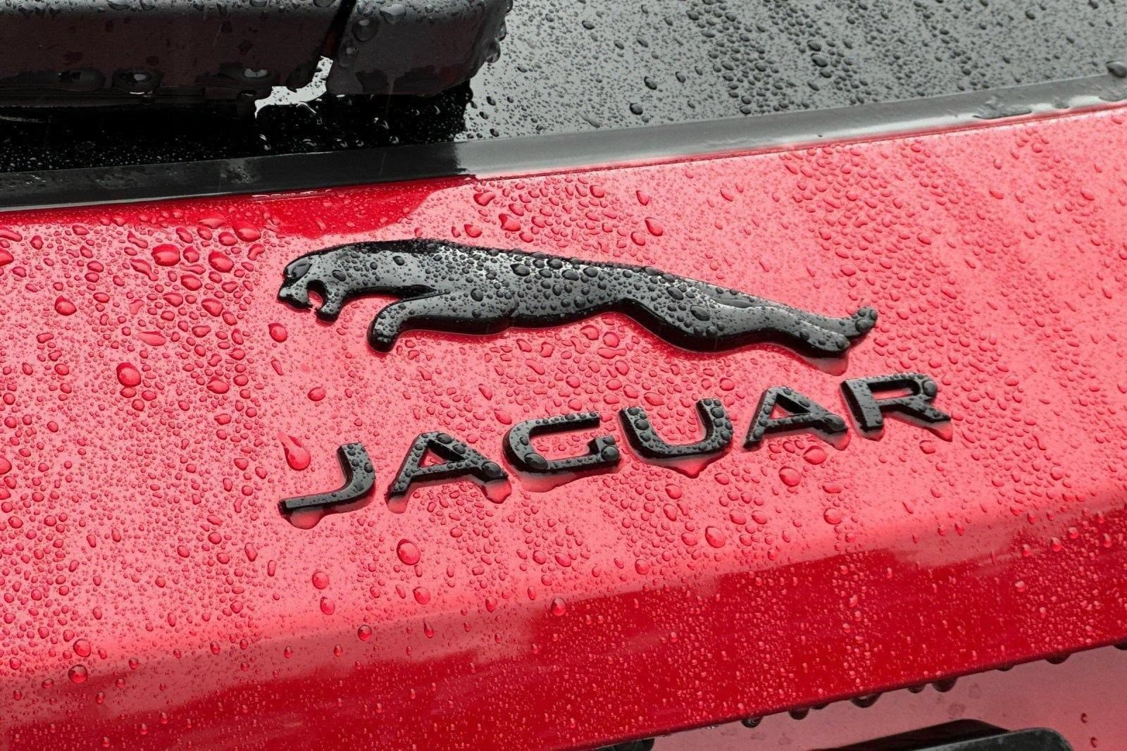 New 2024 Jaguar F-PACE R-Dynamic S AWD/4WD image 27
