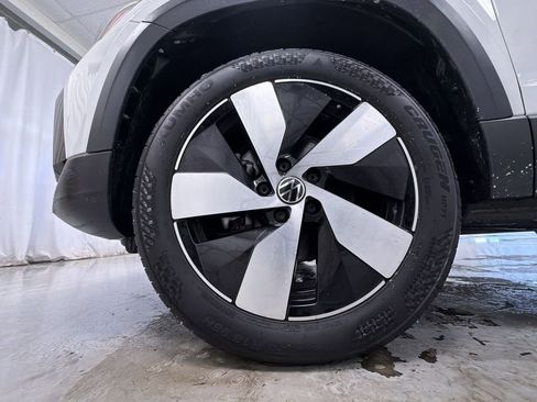 Used 2024 Volkswagen Taos S image 14