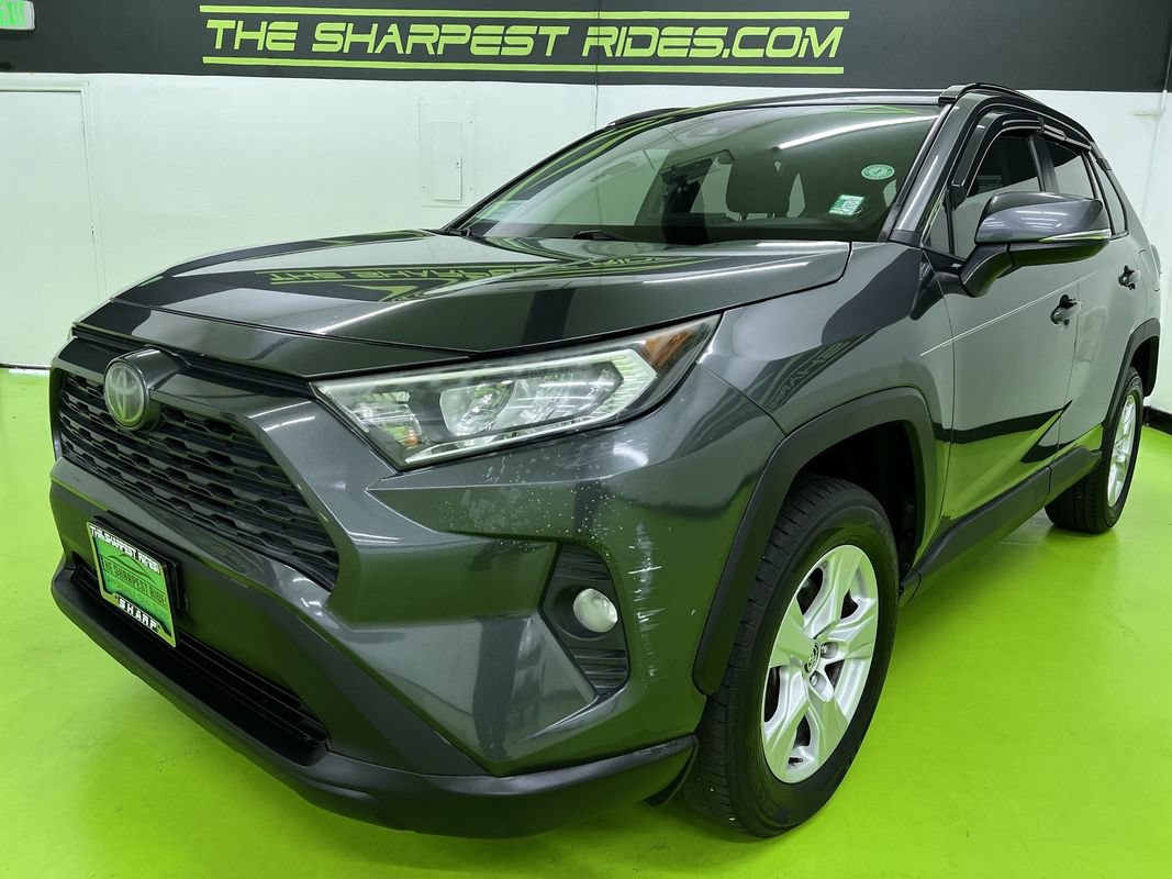 Used 2020 Toyota RAV4 XLE FWD image 5