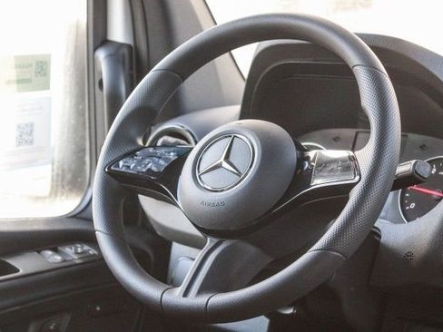 New 2025 Mercedes-Benz Sprinter 2500 image 13